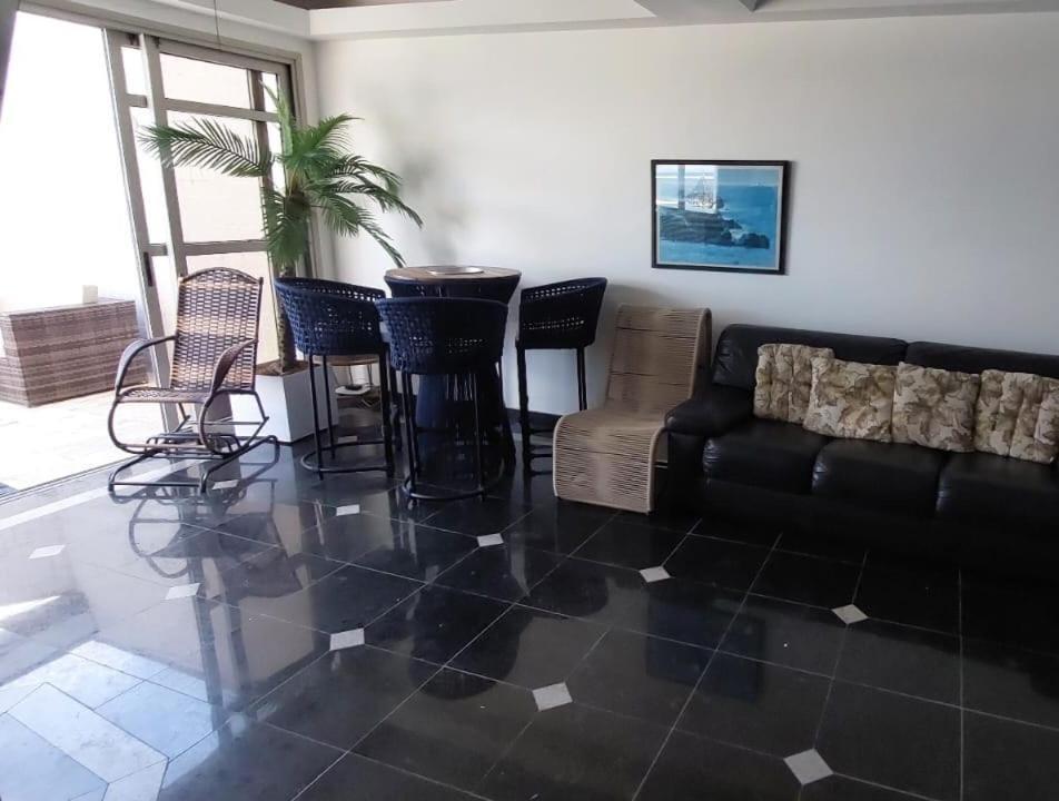 Triplex Cabo Frio Apartment Exterior photo